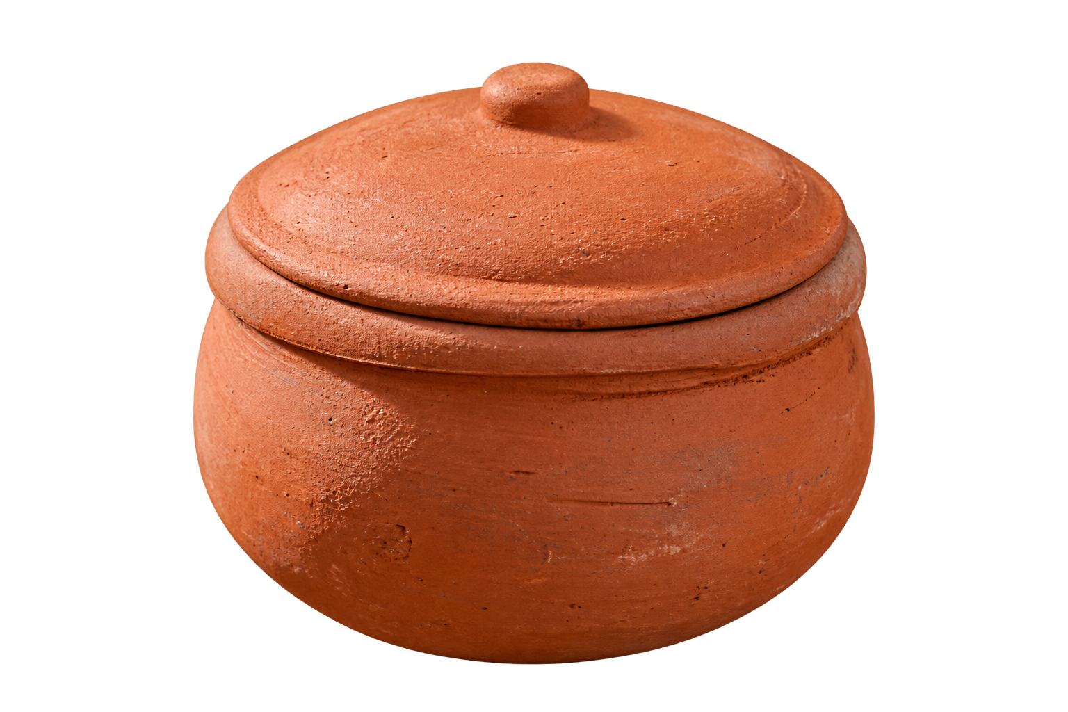 Traditional low, rounded Trù Sơn clay pot